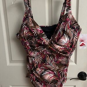Lands End swim tankini top